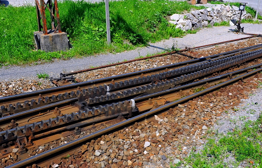 BZB Zahnstangenweiche Depot Grainau 01.08.2011 foto hr