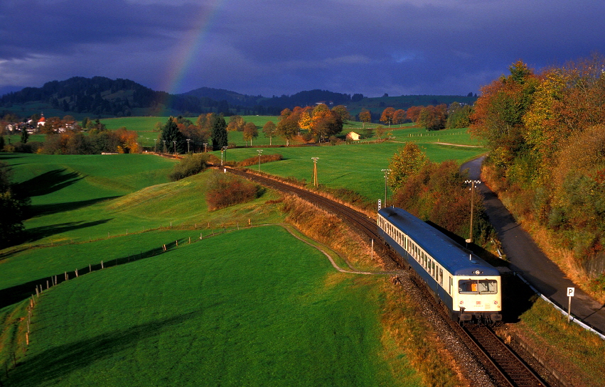 k-001 Auerfernb. 628.009-3 bei Maria- Rain 24.10.2001 foto herbert rubarth