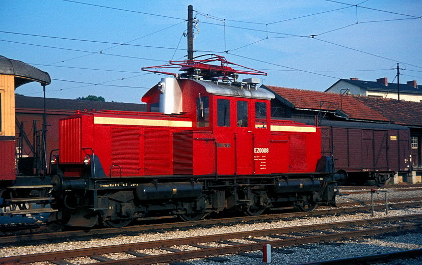 k-001 StH 20.008 ex MBS Bf. Vorchdorf E. 1975 Foto gustav stehno