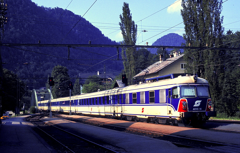 k-002 E 701 Aussserland von Stainach- Irdning nach Linz a. d. Donau Bf. Bad Ischl 13.07.1985 Foto Gustav Stehno