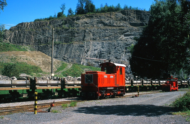 k-011 Lok Heidi in Kadelberg mit Steinbruch 19.08.2006 Foto H. Rubarth
