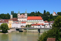 k-100 Steyr Altstadt am Zusammenfluss von Enns & Steyr 27.07.2009 foto herbert rubarth