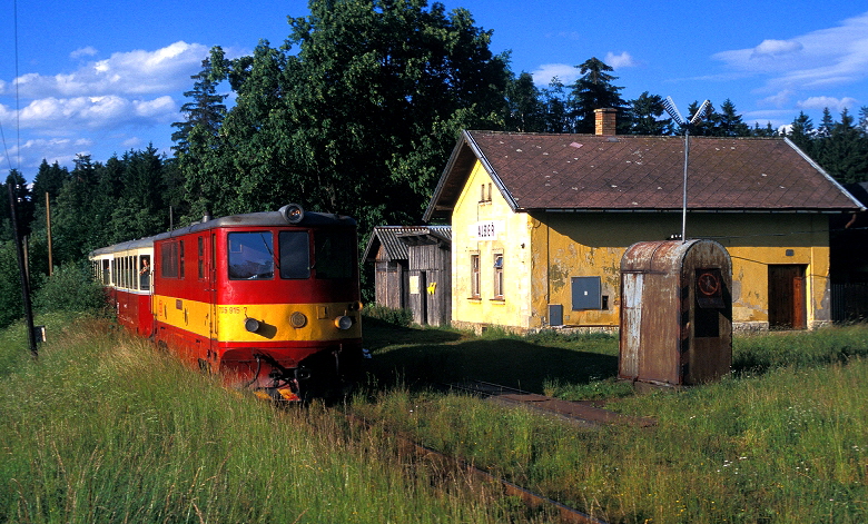 k-102 S�db�hmische Schmalspurbahn CSD 705 915-7 Bf. Alber 04.07.1996 foto herbert rubarth