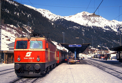 k-AB024 1044.094 Bf. St. Anton a. Arlberg 24.02.1997 foto johannes schmoll