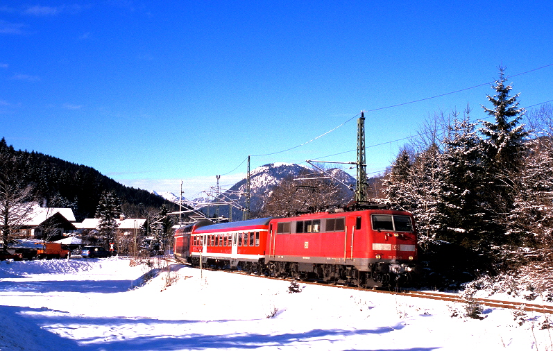 k-KB002 Ausfahrt Bf. Klais Ri. Mittenwald 03.01.2010 foto herbert rubarth