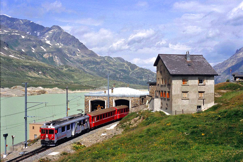 k-RhB-ABe4-4_56_Ospizio Bernina_28.07.09_Tim Zolkos1