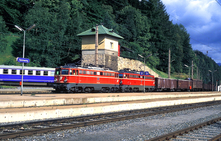 k-SE012 1042.568 und eine weitere 1042 Bf. Semmering 30.06