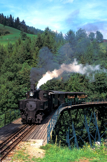 k-YB072 H�hnernestgrabenbr�cke Uv1 12.08.2001