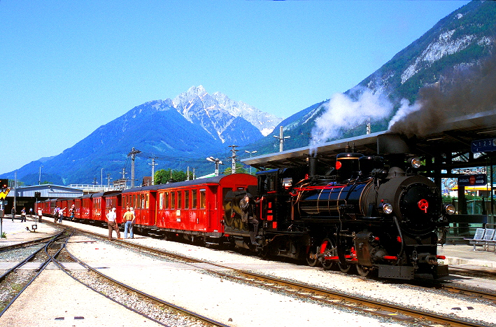 k-ZB007 JZ 83.076 Bf. Jenbach 25.05.2009 foto herbert rubarth