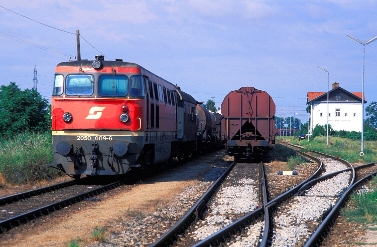 k-004. 2050 005-9 Bf. Pernhofen-Wulzeshofen 11.08.1999 hr 