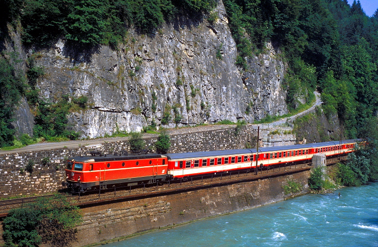 k-AB008 1044.36 Feldkircher Felsenau 26.07.1985 foto herbert rubarth