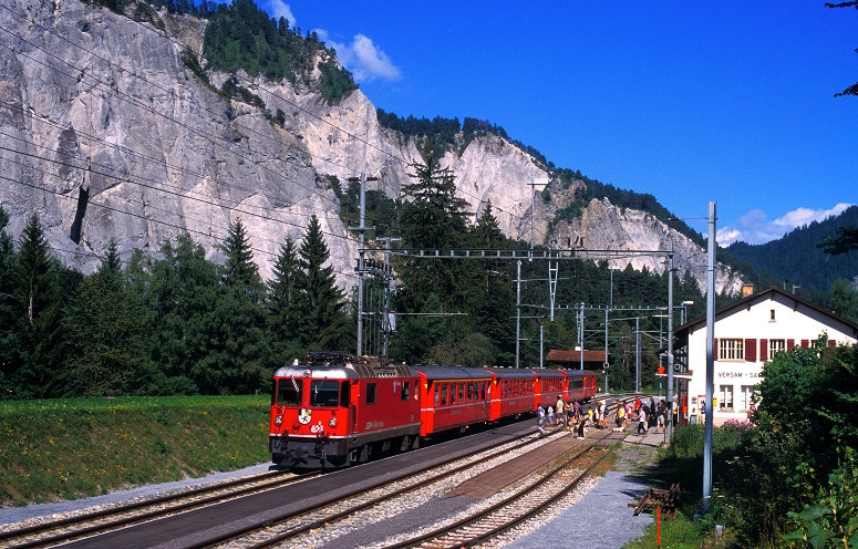 k-003 Rheintalstrecke bei Versam-Safien 28.07.2002 foto herbert rubarth