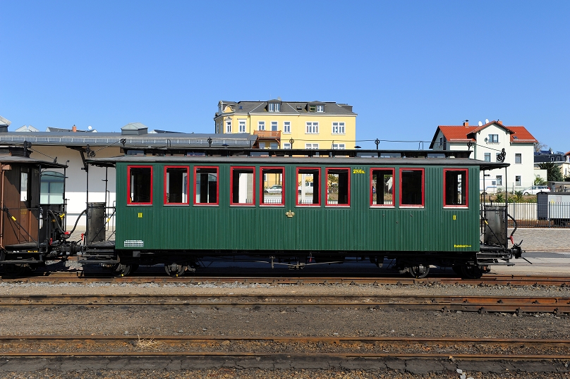 k-013. Radebeul-Ost hist. Wagen 05.10.2018 hr x