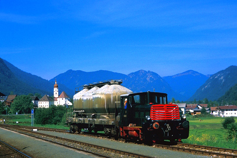 k-015 Schretter Cie. Werklok Bf. Vils 30.07.1986 Foto H. Rubart
