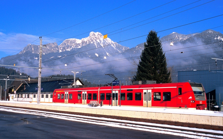 k-104 Au�erfernbahn ET  426 Bf. Reutte i. Tirol 01.01.2009 foto herbert rubarth